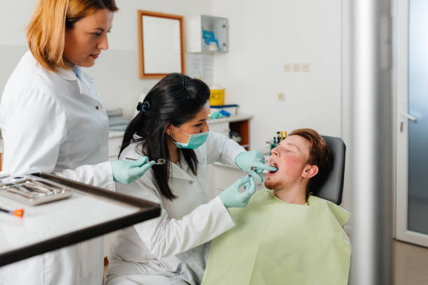 Best Pediatric Emergency Dentist in Rosemount, OH